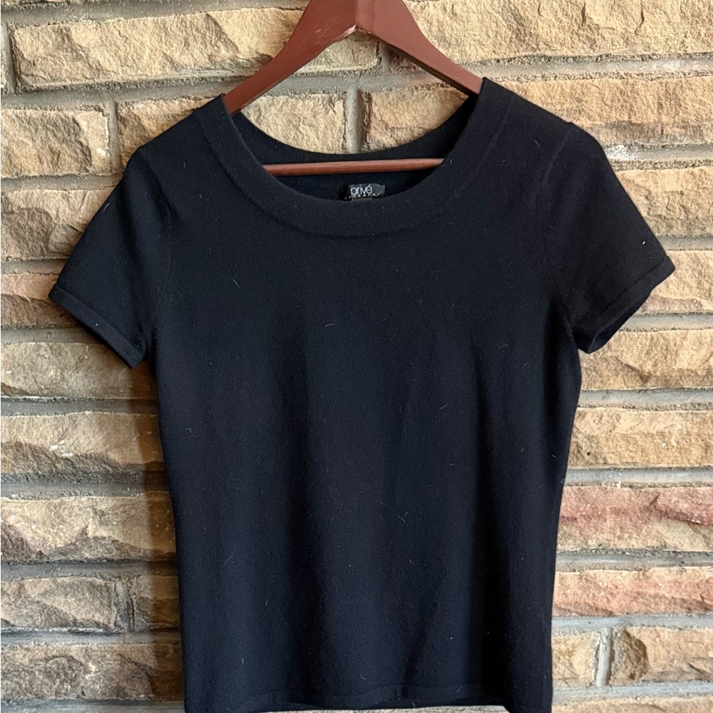 Black Short Sleeve Sweater